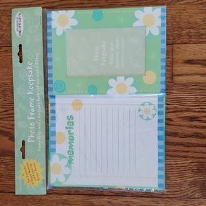 NWT, 1990 Photo Frame Keepsake Book - Memories